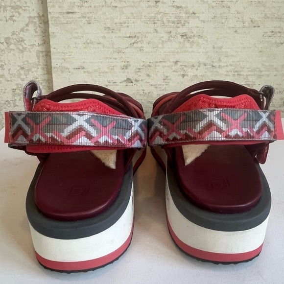 Deckers X Lab Women's Xponent Burgundy Strappy Platform Sandals Hook & Loop - Picture 14 of 14